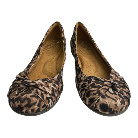 Natural Soul All Thru Comfort Slip Genie Leopard Print Twist
Front Flat Sz 9 - Picture 2 of 11